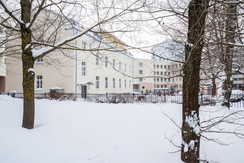 Cozy Studio Apartment Tallinn Eksteriør bilde