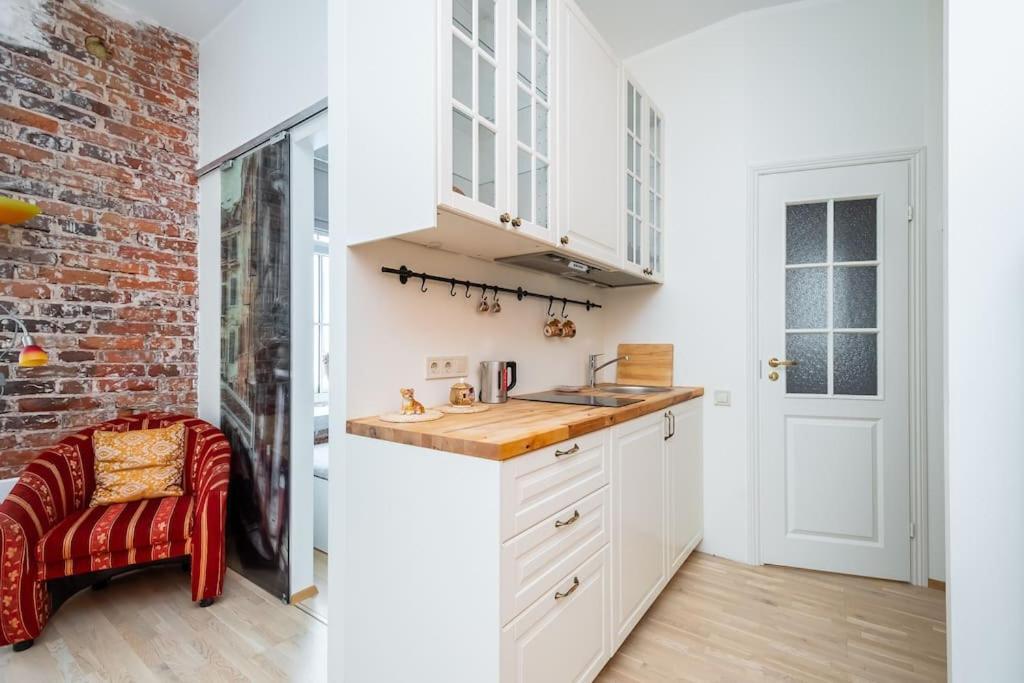 Cozy Studio Apartment Tallinn Eksteriør bilde