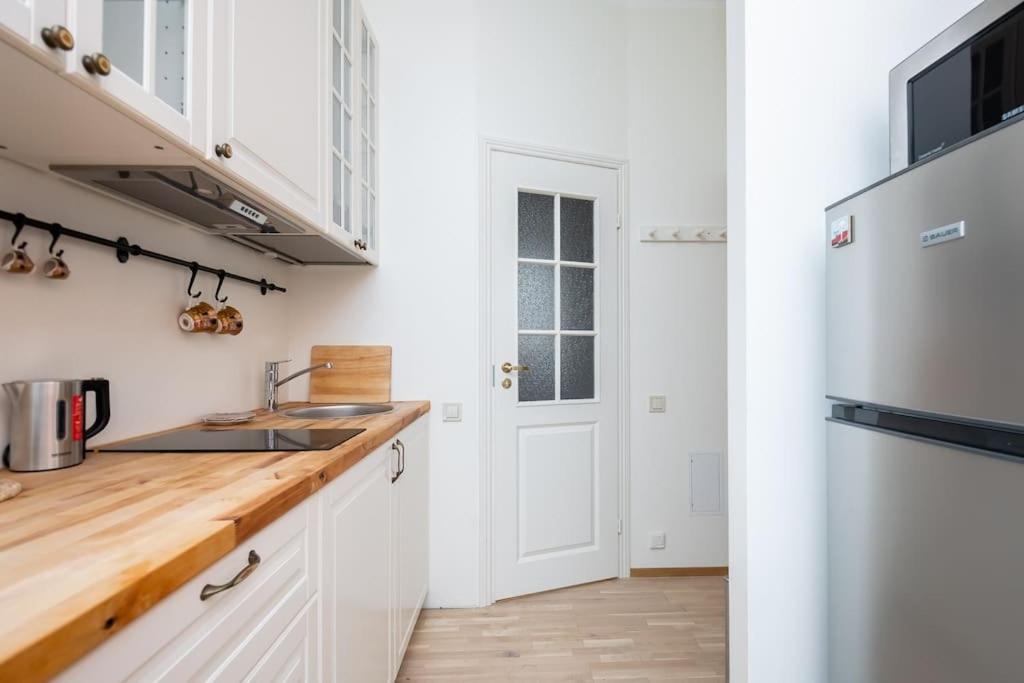 Cozy Studio Apartment Tallinn Eksteriør bilde